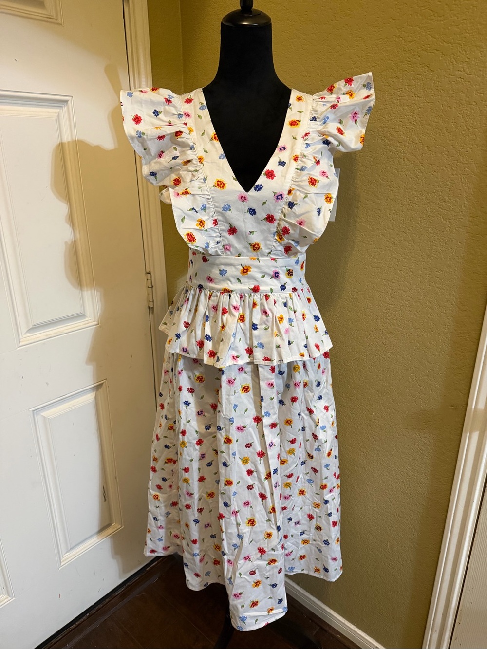 Y.A.S frill detail maxi dress in white floral print NWT